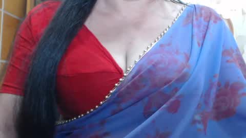 Snapshot of desimaisa130 chatting on 08.04.26 Maisa online show from 08.04.26
