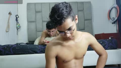 desire4duo online show from 05.01.26