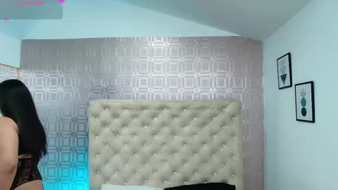 Sara Desire online show from 03.06.25