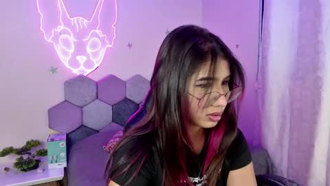 TORI AND MR. BEAR online show from 01.12.25