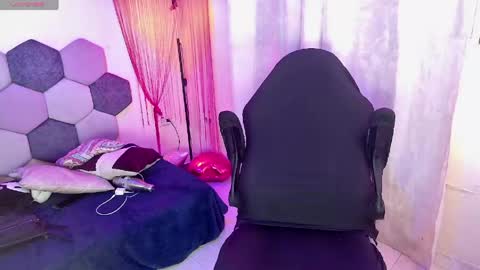 TORI AND MR. BEAR online show from 05.09.26