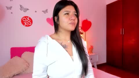 Snapshot of desiresweet23 chatting on 02.17.26 Desire Sweet online show from 02.17.26