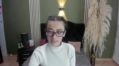 Desiring Angel online show from 02.11.25