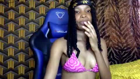 Snapshot of deslimbody90 chatting on 02.12.26 Deslimbody online show from 02.12.26