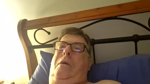 Snapshot of desmon1958 chatting on 02.19.26 Desmon1958 online show from 02.19.26