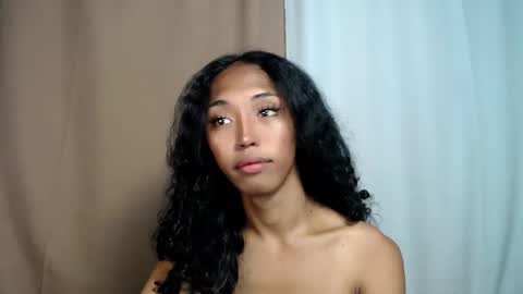 Snapshot of destinedprincess_xx chatting on 05.25.26 jenny online show from 05.25.26