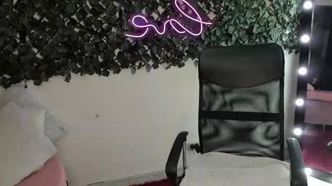 Destiny online show from 11.06.25