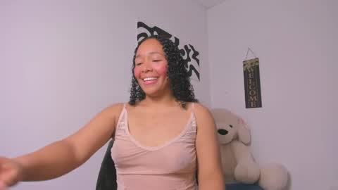 Snapshot of desty_y chatting on 04.16.26 desty_y online show from 04.16.26