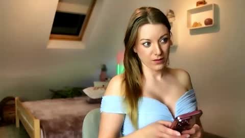 Snapshot of dettyblondie chatting on 01.15.26 DettyBlondie online show from 01.15.26