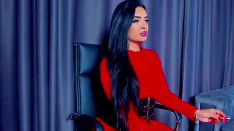 Snapshot of devashaqueen chatting on 11.29.25 Devasha online show from 11.29.25