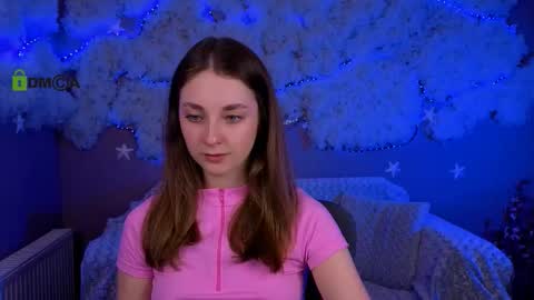 devil_moon_ online show from 03.12.26