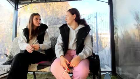 Snapshot of devileanna chatting on 11.13.25 Anna online show from 11.13.25