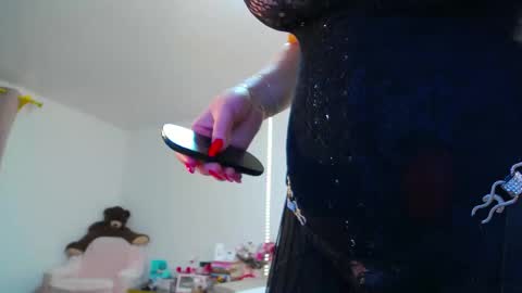 Snapshot of devilishpuss chatting on 12.22.24 AlexaMills online show from 12.22.24