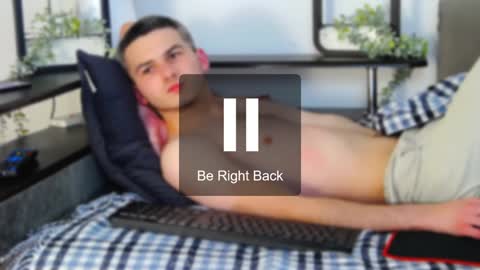 Snapshot of devin_ho chatting on 12.27.24 devin_ho online show from 12.27.24