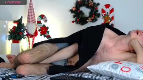 Snapshot of devin_ho chatting on 12.30.24 devin_ho online show from 12.30.24