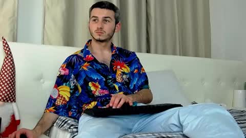 Snapshot of devin_ho chatting on 01.13.25 devin_ho online show from 01.13.25