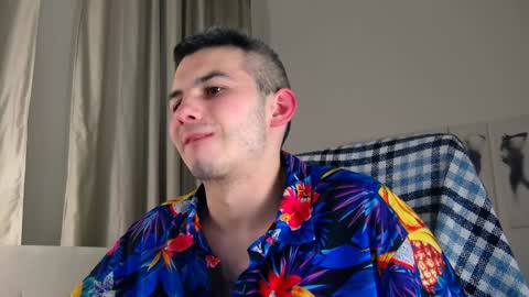 Snapshot of devin_ho chatting on 01.21.25 devin_ho online show from 01.21.25