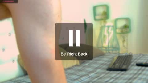 Snapshot of devin_ho chatting on 02.02.25 devin_ho online show from 02.02.25