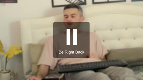 Snapshot of devin_ho chatting on 02.09.25 devin_ho online show from 02.09.25