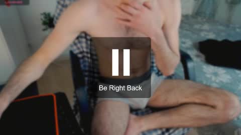 Snapshot of devin_ho chatting on 02.11.25 devin_ho online show from 02.11.25