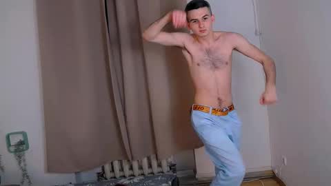 Snapshot of devin_ho chatting on 02.13.25 devin_ho online show from 02.13.25