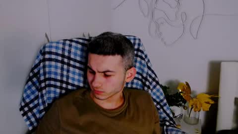 Snapshot of devin_ho chatting on 02.18.25 devin_ho online show from 02.18.25