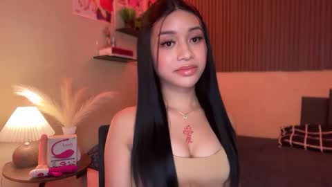 Devine Greyson online show from 11.23.25