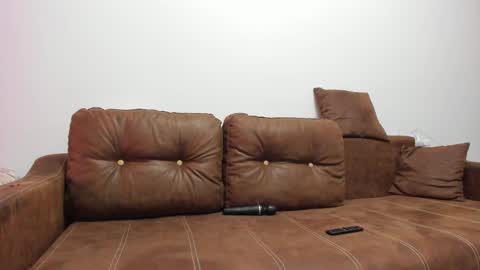 Snapshot of devinesex chatting on 03.04.25 Misha online show from 03.04.25