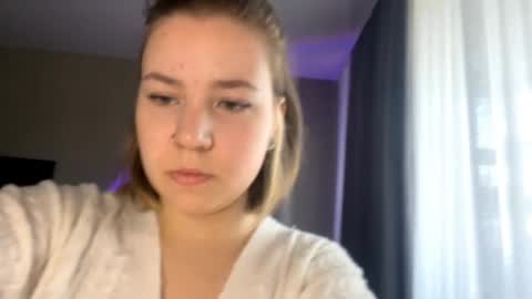 Snapshot of devontaneja chatting on 04.13.26 devontaneja online show from 04.13.26