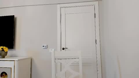 devyale online show from 02.28.25