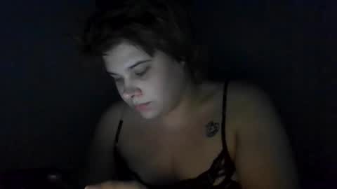 Snapshot of devykitten2018 chatting on 12.02.25 devykitten online show from 12.02.25