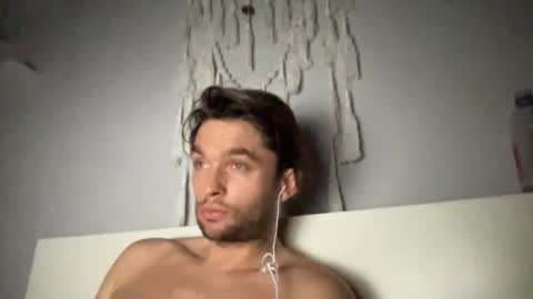 Snapshot of devyy333 chatting on 10.18.25 devyy333 online show from 10.18.25