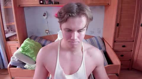 Snapshot of dexter_bennett chatting on 10.15.25 Dexter online show from 10.15.25