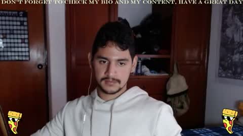 Snapshot of diamond_bruno chatting on 12.04.24 Bruno Diamond online show from 12.04.24