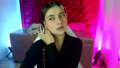 diamond_juliana_ online show from 05.05.26