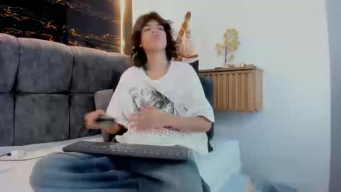 diamond_twink online show from 03.14.26