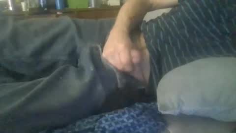 Snapshot of diamondeye112 chatting on 12.19.25 diamondeye112 online show from 12.19.25