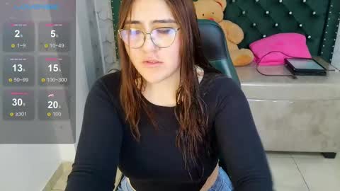 Snapshot of diamondfox_m chatting on 05.23.26 Your Diamond online show from 05.23.26