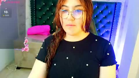 Snapshot of diamondfox_m chatting on 06.05.26 Your Diamond online show from 06.05.26