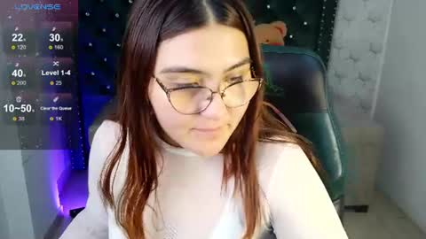 Snapshot of diamondfox_m chatting on 07.04.26 Your Diamond online show from 07.04.26