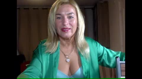 Snapshot of diana583578 chatting on 11.11.25 diana583578 online show from 11.11.25