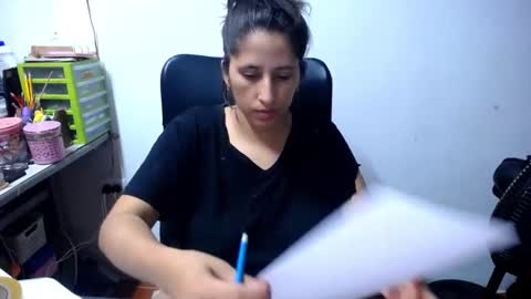 Snapshot of diana_rogu chatting on 11.06.25 diana_rogu online show from 11.06.25