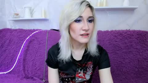 Snapshot of dianabardot chatting on 05.31.26 dianabardot online show from 05.31.26