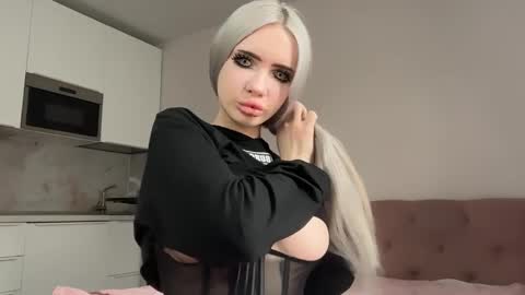 Diana  online show from 05.06.26