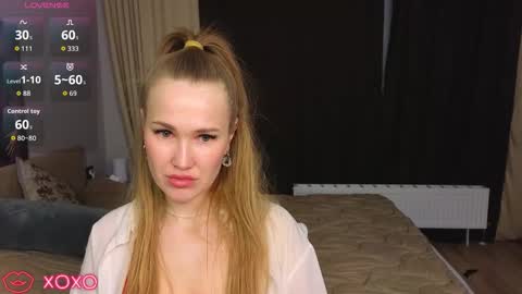 Snapshot of dianashermy chatting on 02.08.26 Diana online show from 02.08.26