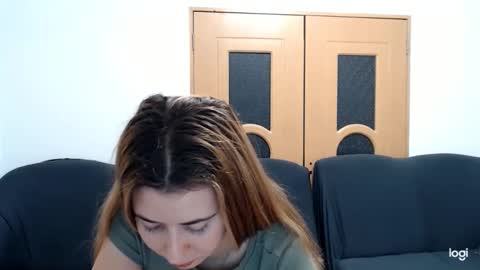 dianasmiey7 online show from 12.14.24