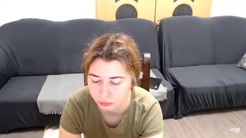 dianasmiey7 online show from 12.16.24