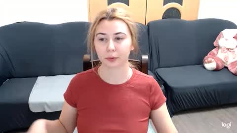 dianasmiey7 online show from 01.20.25