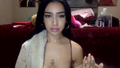 Snapshot of dianaxoagua chatting on 02.17.26 Dianaseshh online show from 02.17.26