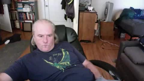 Snapshot of dickflasher5 chatting on 12.07.24 Richard Fleischer online show from 12.07.24